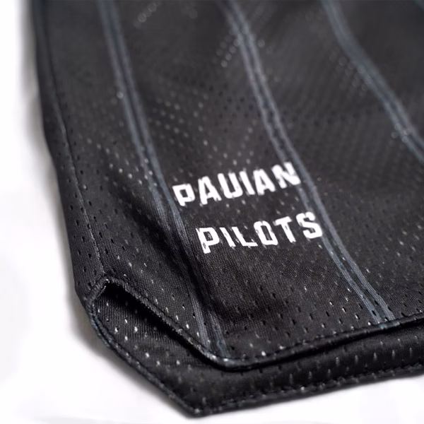 TYP05球員實著熱身短褲