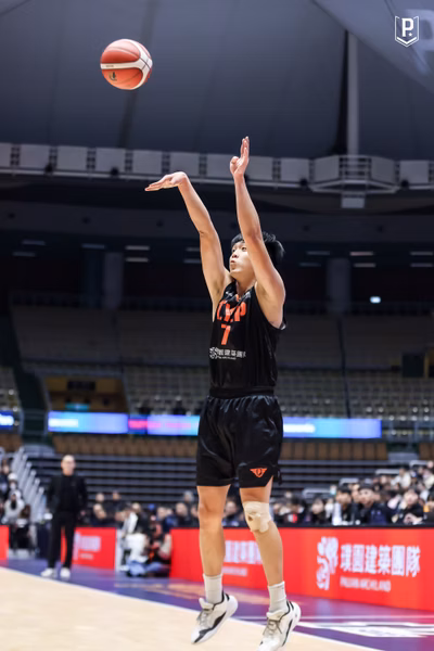 《實戰》24-25 PLG 賽事 Fighter 戰鬥飛行主題球衣-匿蹤黑-喬楚瑜img1 《實戰》24-25 PLG 賽事 Fighter 戰鬥飛行主題球衣-匿蹤黑-喬楚瑜